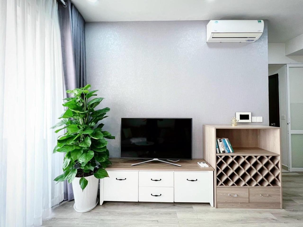 April Apartment Ho Chi Minh City Exterior photo